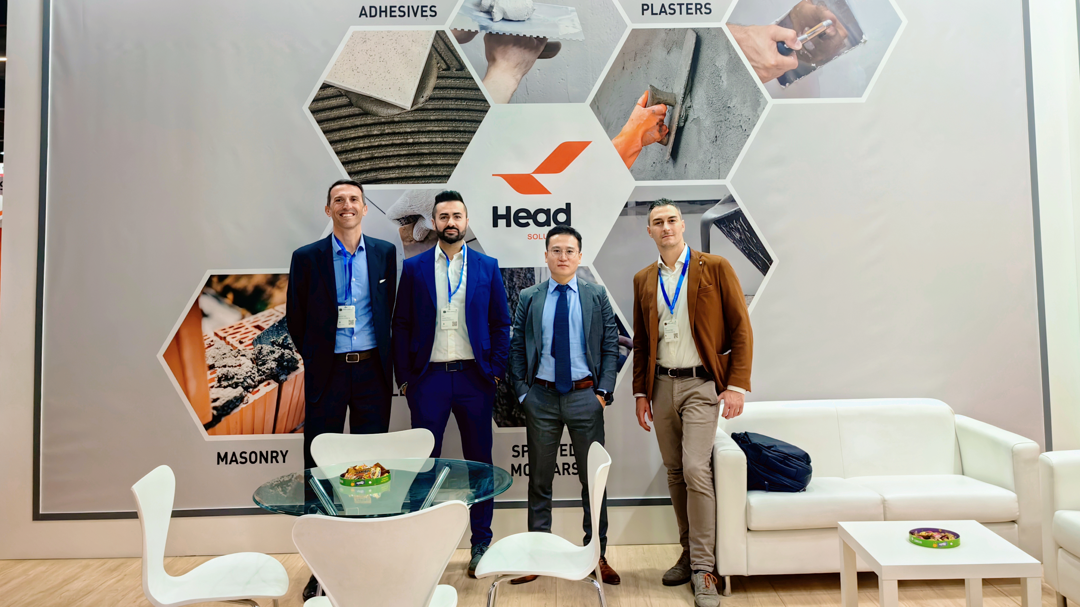 疫情过后 王者归来 | 华亿线上平台(集团)官方网站精彩亮相欧洲涂料展（ECS 2023）！