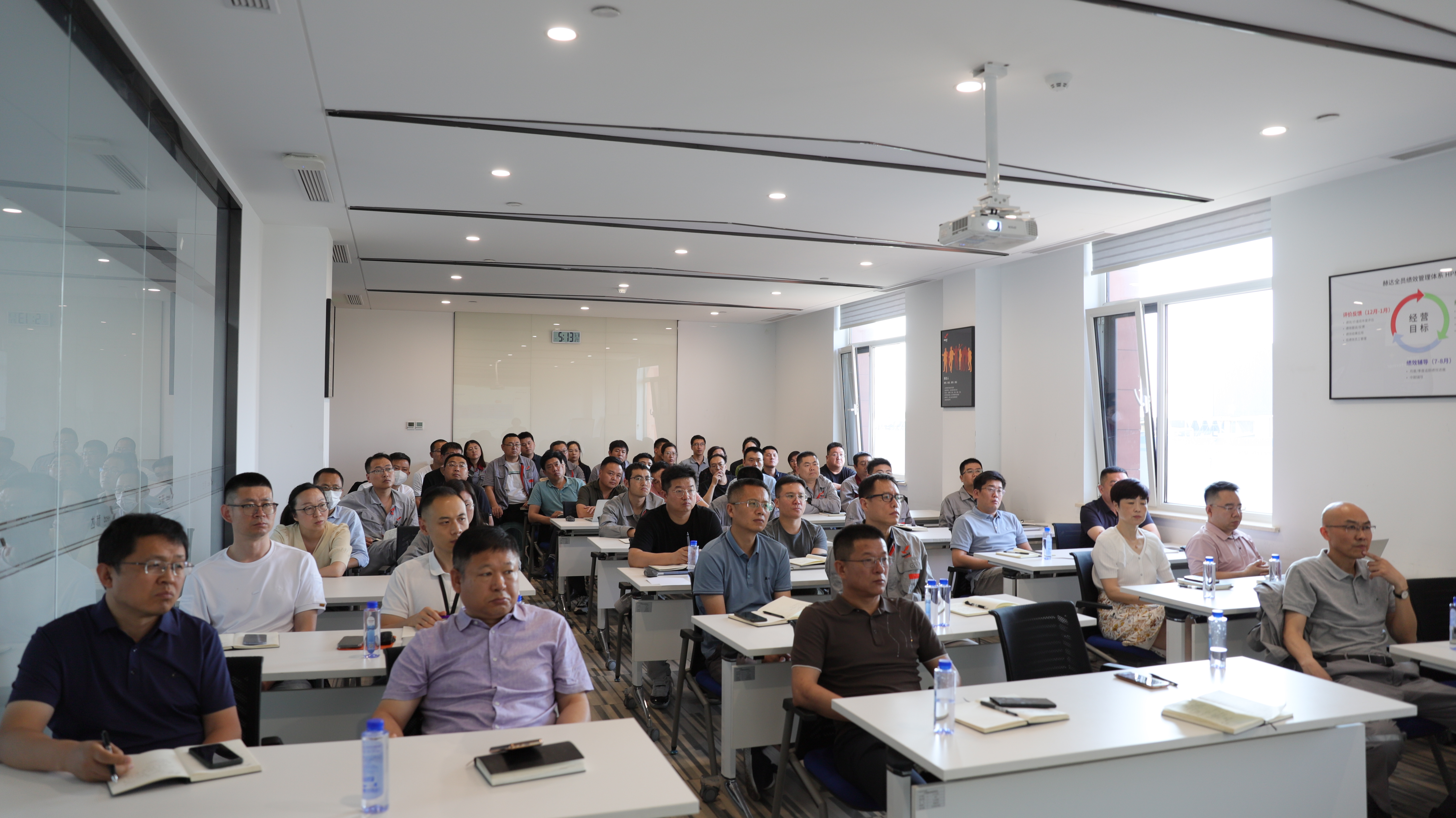 安全在我心，安全在我行！华亿线上平台(集团)官方网站集团安全生产月暨安全文化建设活动全面启动！